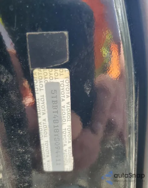 2000 Toyota Tundra Access Cab Limited z USA, uszkodzony, nr VIN 5TBBT4818YS094411